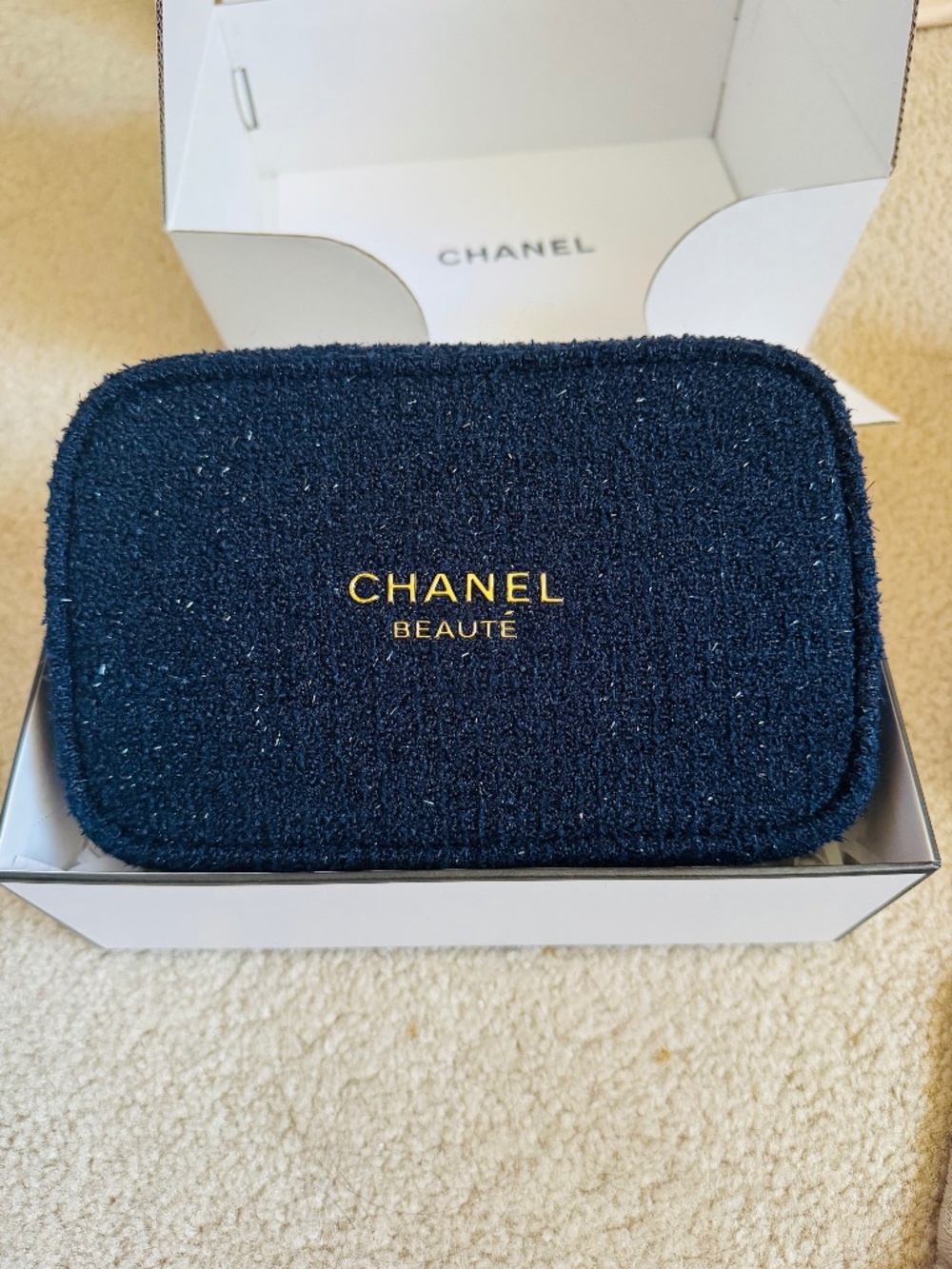 CHANEL Tweed Makeup Cosmetic Pouch Bag Set GWP Holiday Limited Edition
